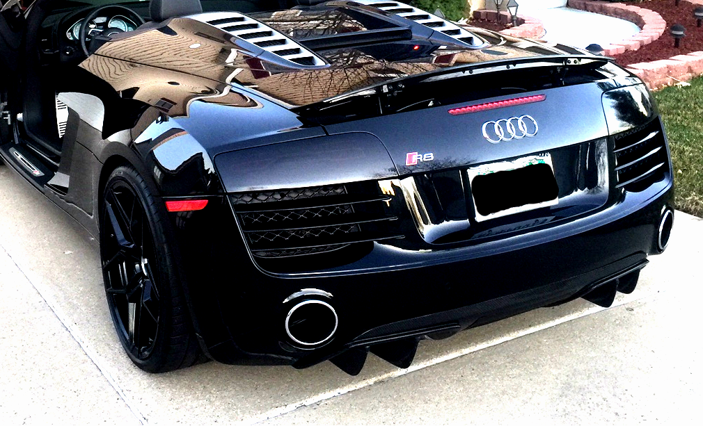 Gen 1 R8 Rear Diffusers | R8 Carbon Fiber Parts